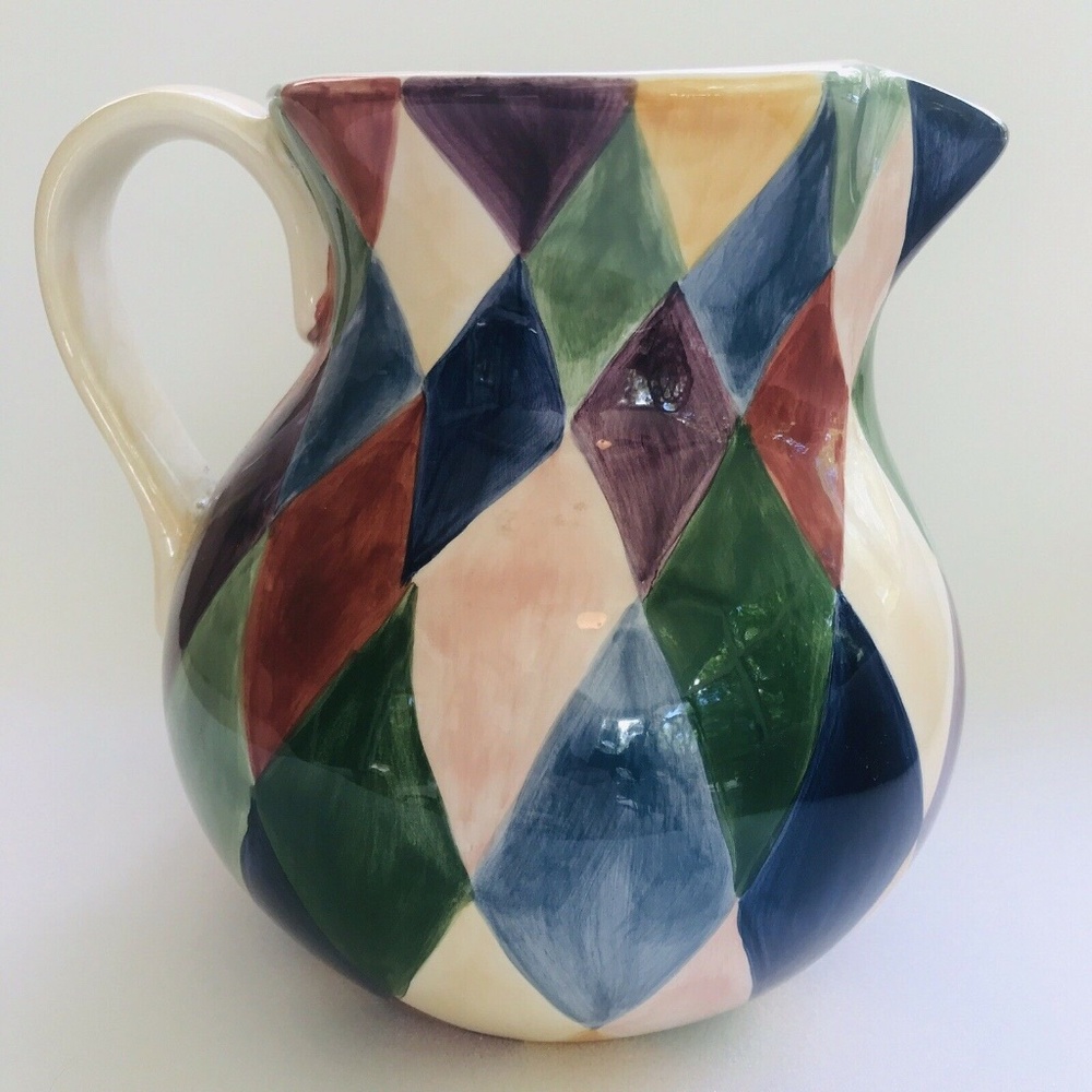 Tabletops Unlmtd. “Carnival” Pitcher 80oz Diamonds